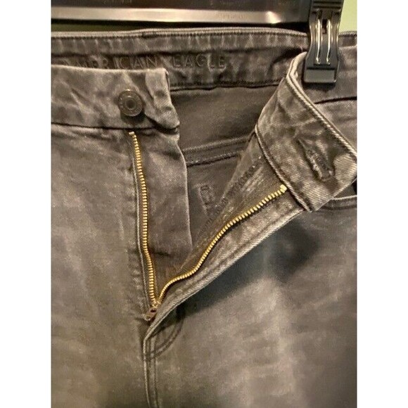 American Eagle Women's Size 12 Gray High Rise Denim Stretch Curvy Mom Jeans - Picture 7 of 11